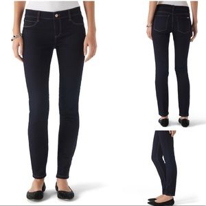 NOIR SKINNY ANKLE JEANS